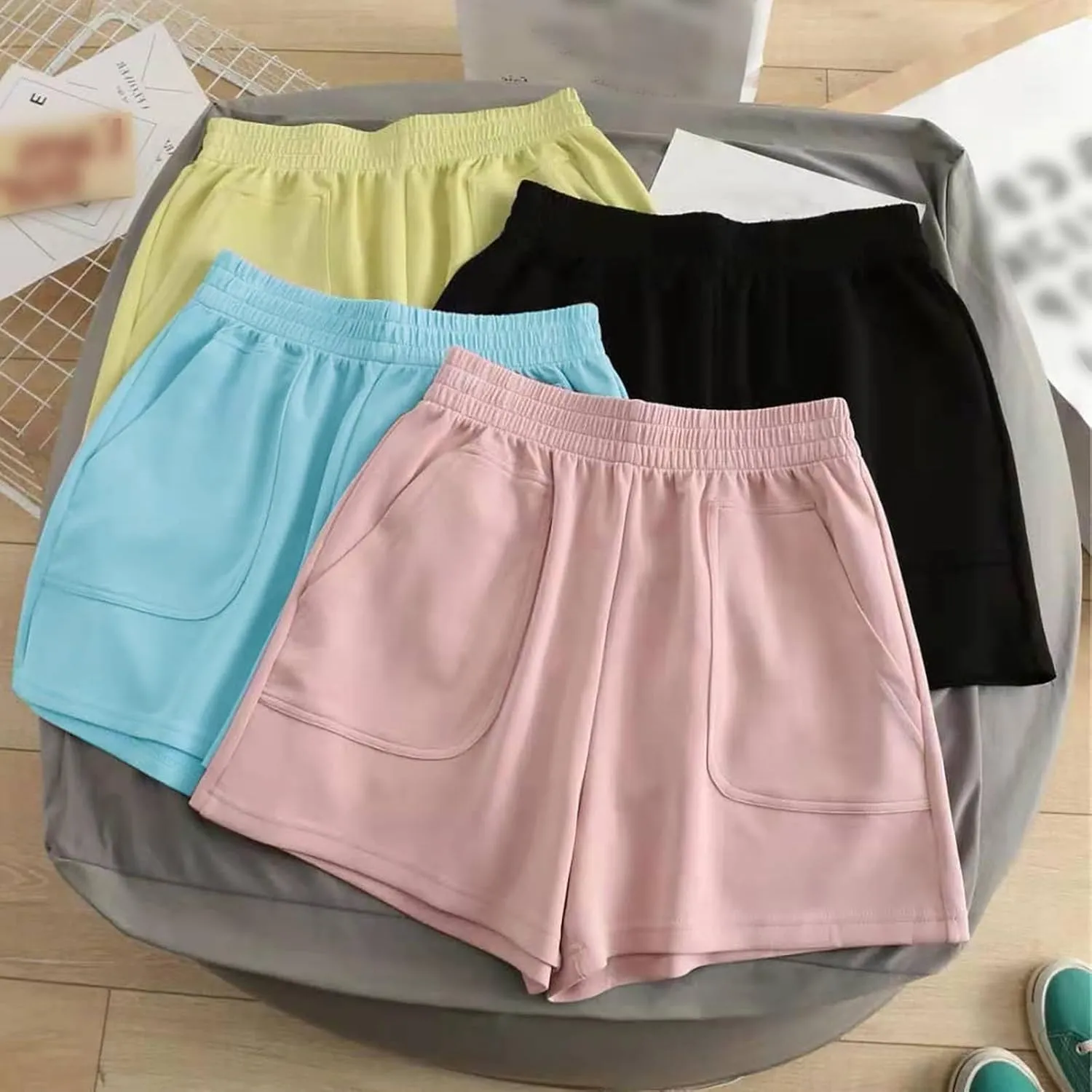 Womens Casual Shorts Bermuda Short for Women Elastic Waist Knee High Dressy Work Short Pants with Pockets